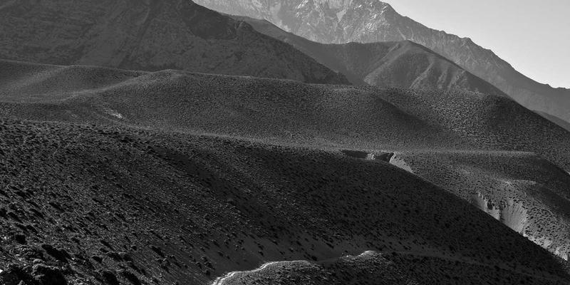 HD富城建筑解析：工业风豪宅如何融合风水哲学，打造投资级商业空间